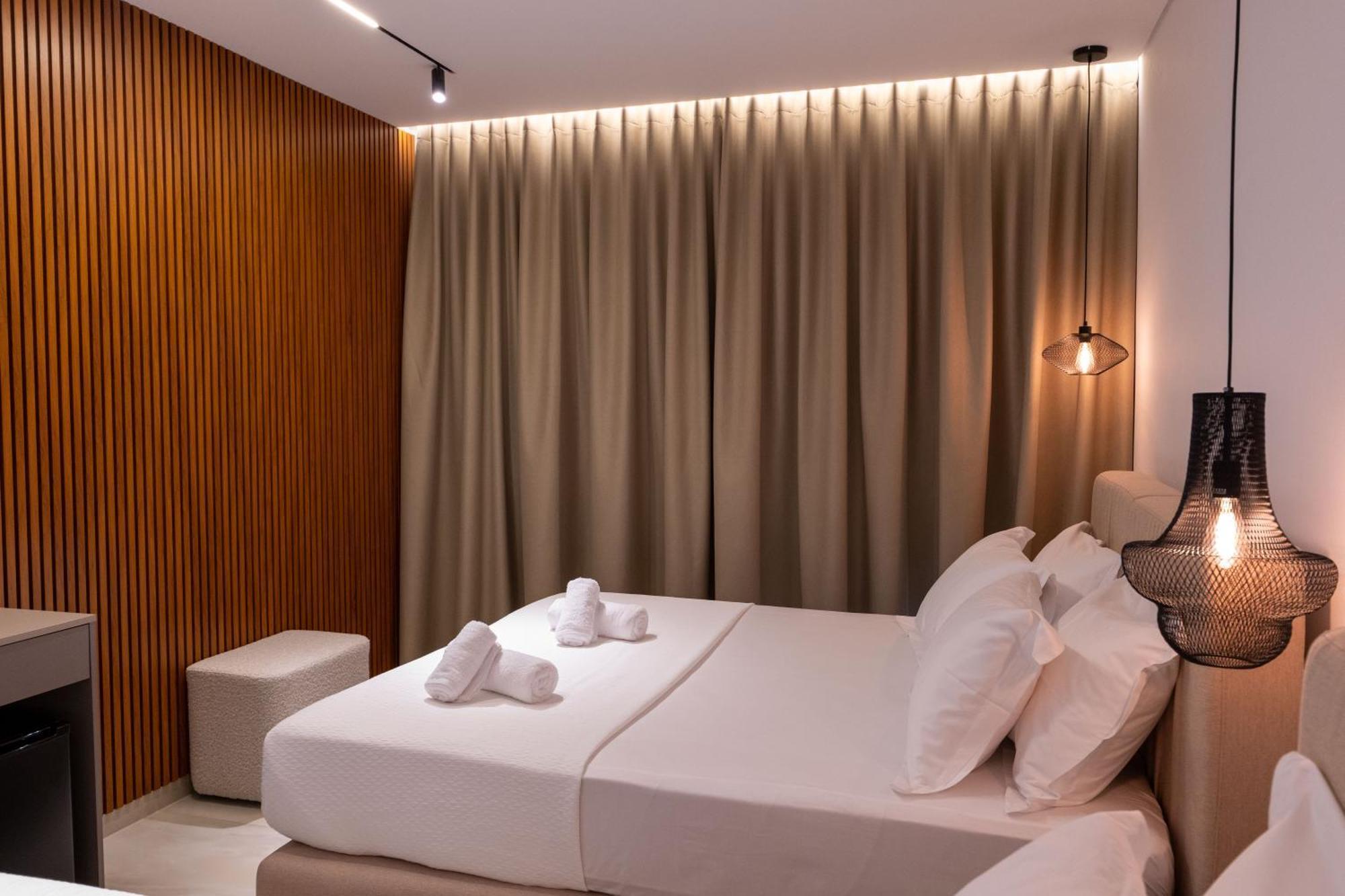 Litan Hotel Sarandë Buitenkant foto