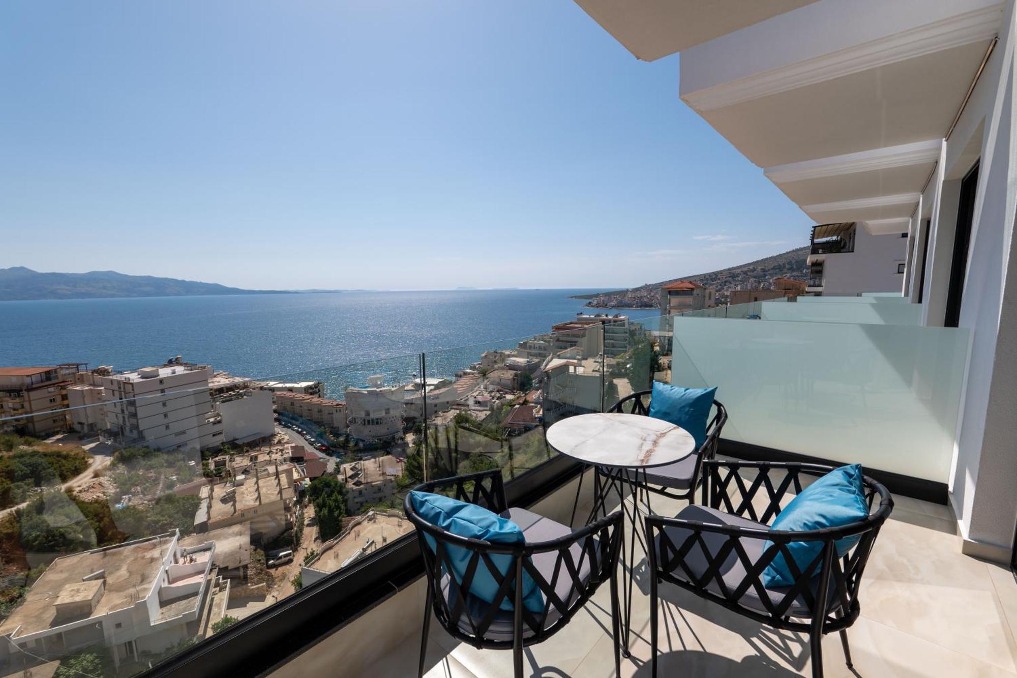 Litan Hotel Sarandë Buitenkant foto
