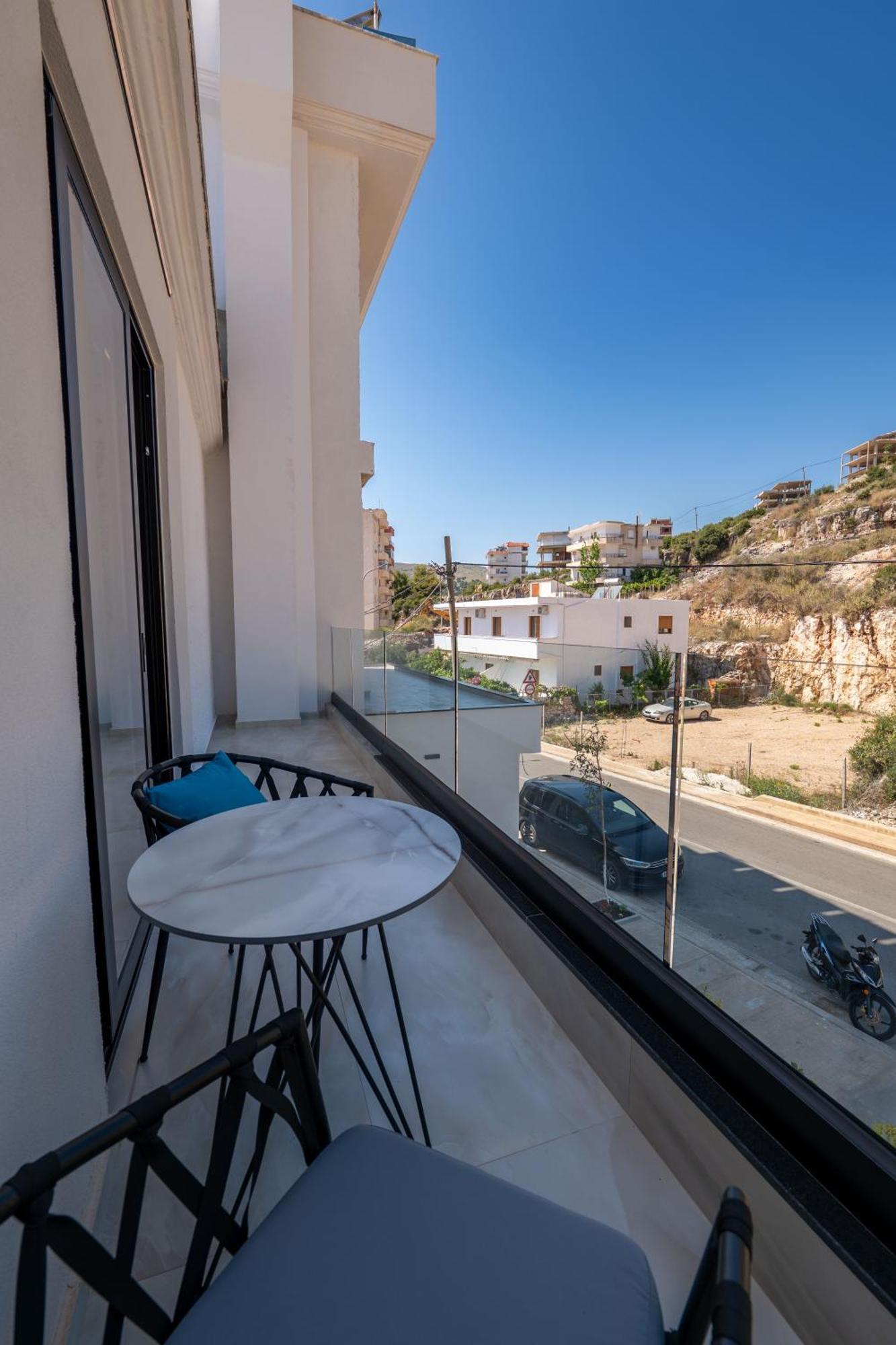 Litan Hotel Sarandë Buitenkant foto