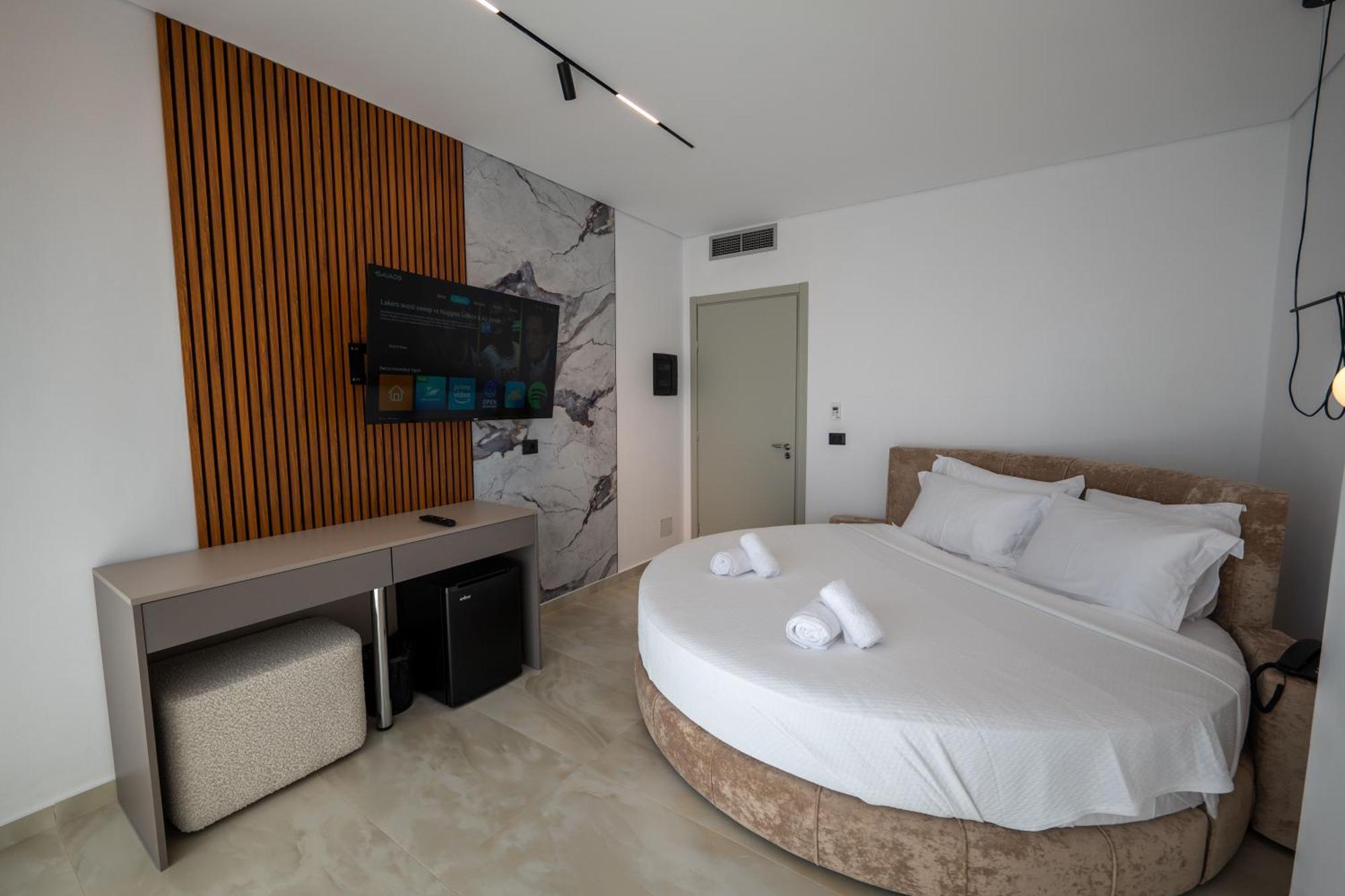 Litan Hotel Sarandë Buitenkant foto