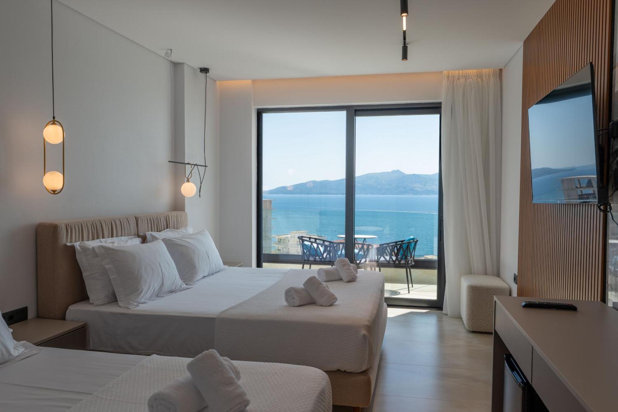 Litan Hotel Sarandë Buitenkant foto